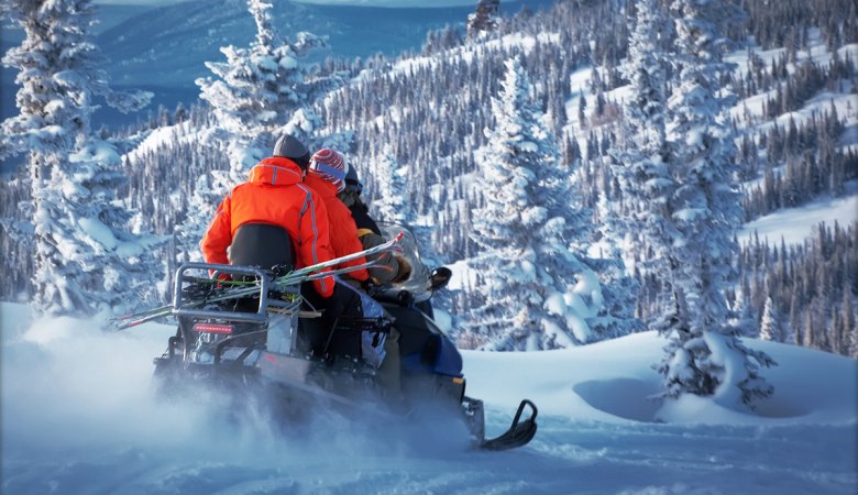 Snowmobiling <span>with professional instructors </span> - 2 - Zakopane Tours